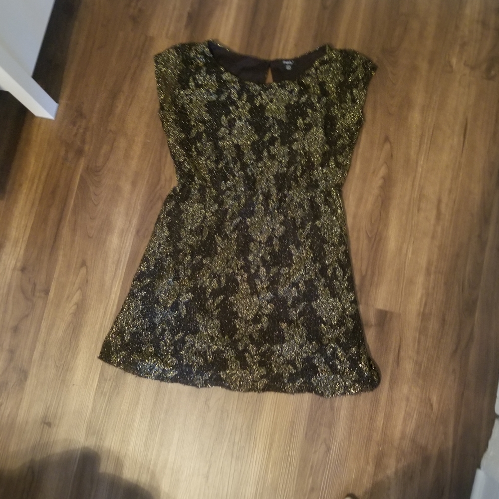 😍 Mini Gold and Black Dress